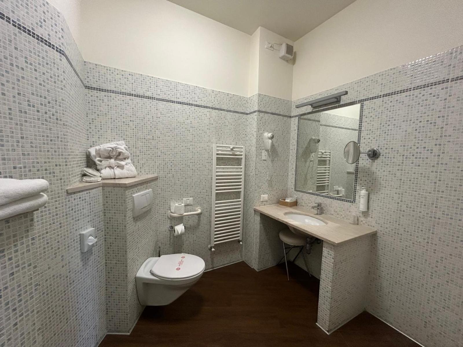 Best Western Cesena Hotel Exterior photo